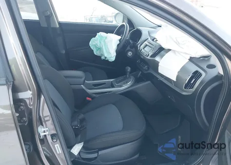 2014 Kia Sportage Lx z USA, uszkodzony, nr VIN KNDPBCAC7E7667536